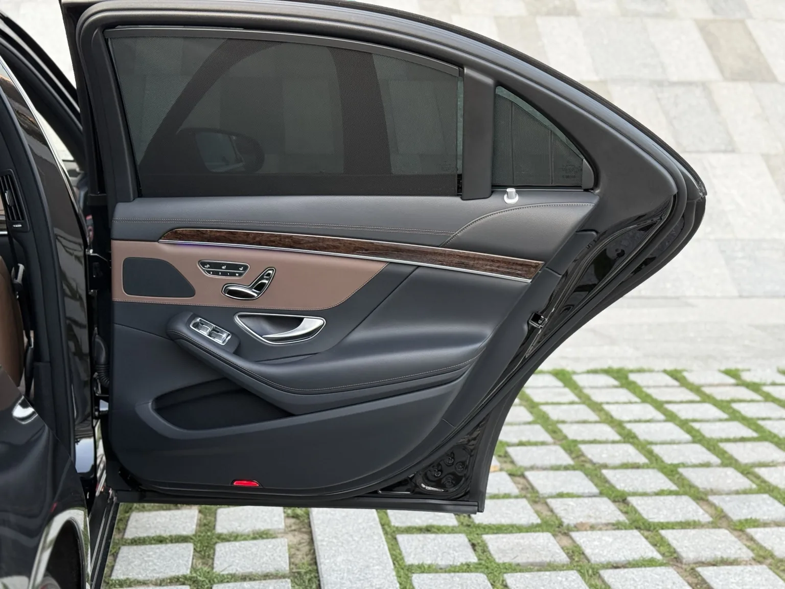 Mercedes-Benz S-Class W222 фото 5